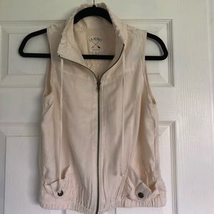 Zip up fashion vest